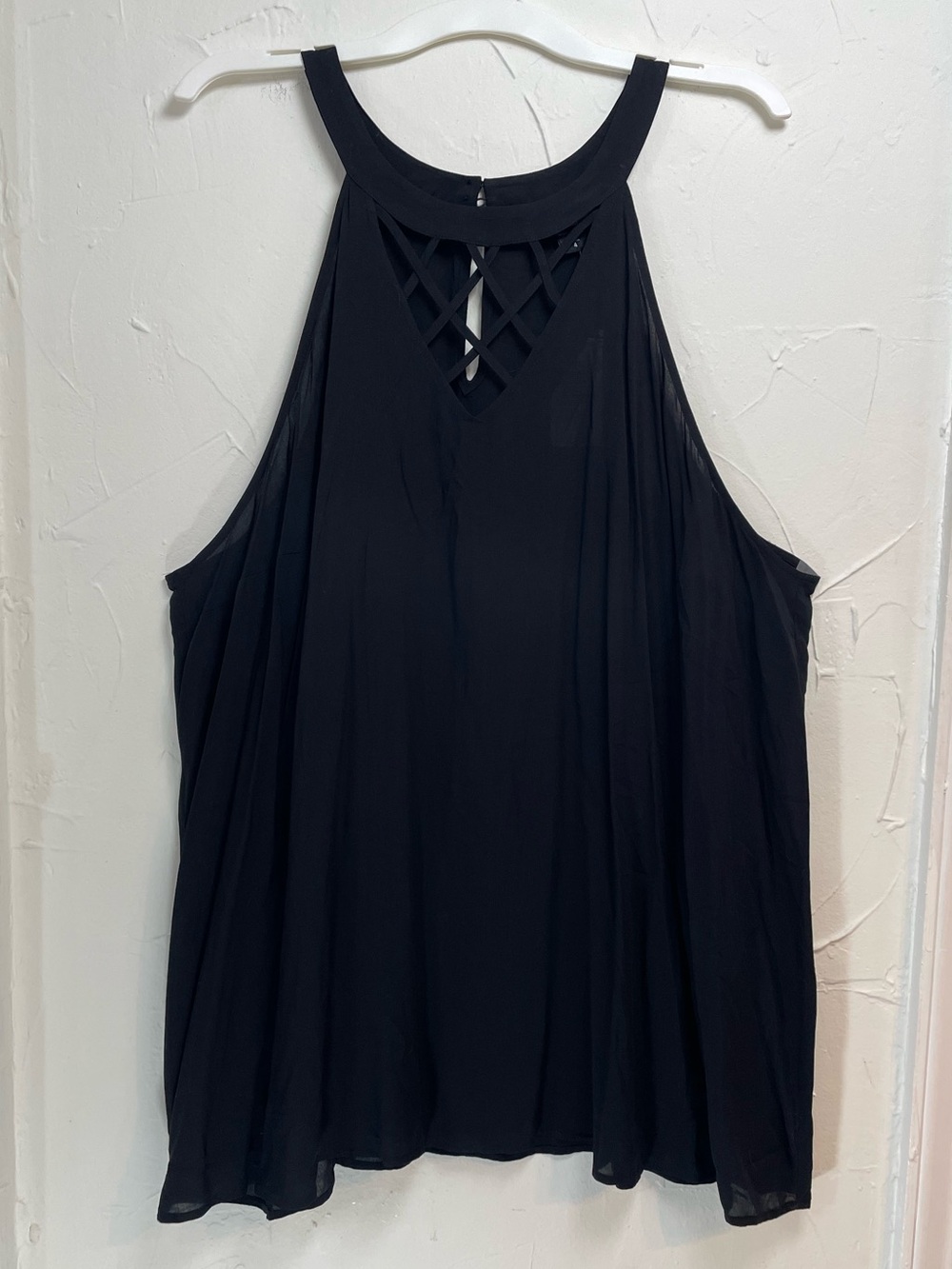 torrid Black Challis Halter Tank with Lattice V-Neck Detail | size 4XL